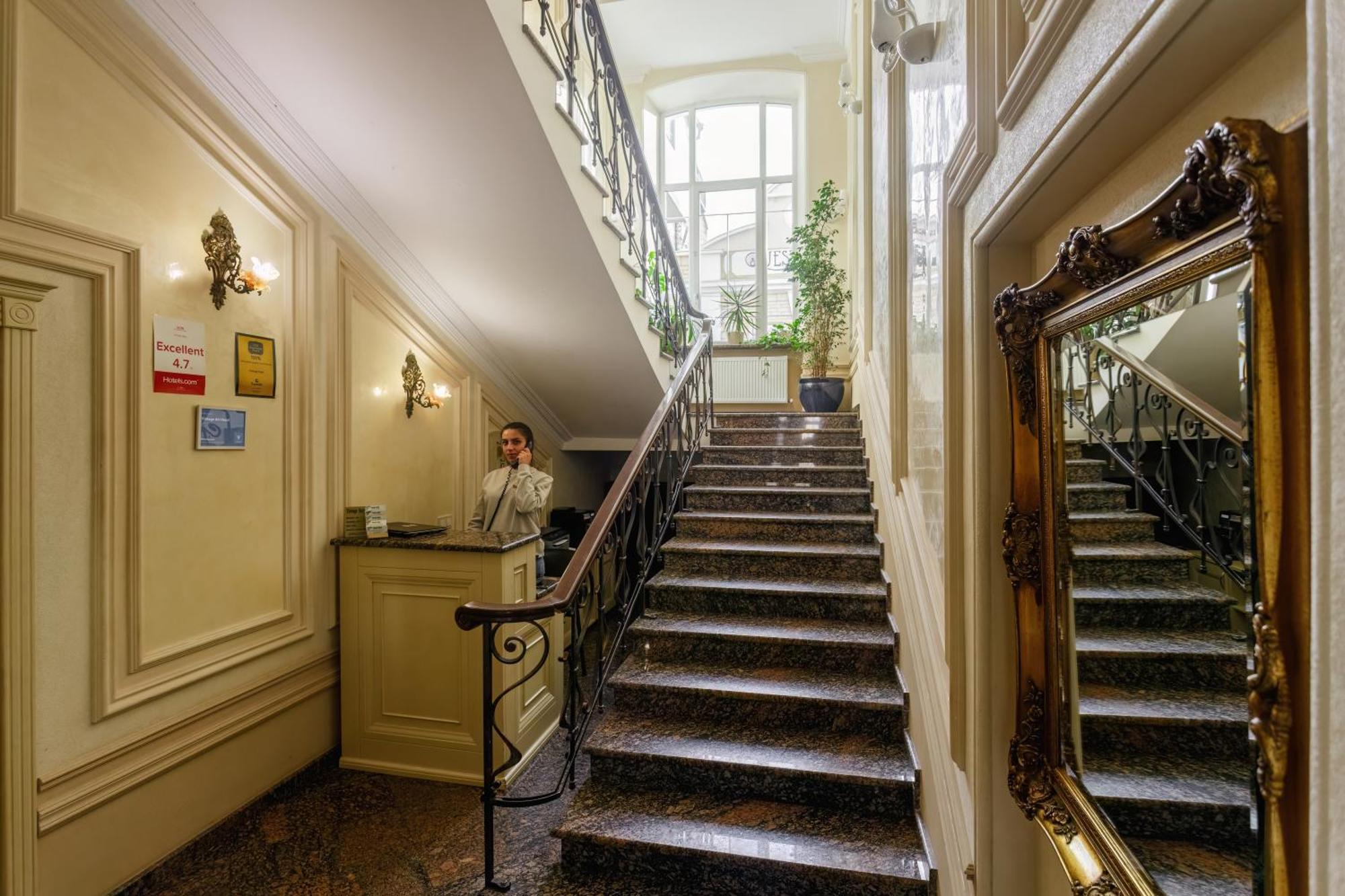 אודסה Vintage Art Hotel מראה חיצוני תמונה