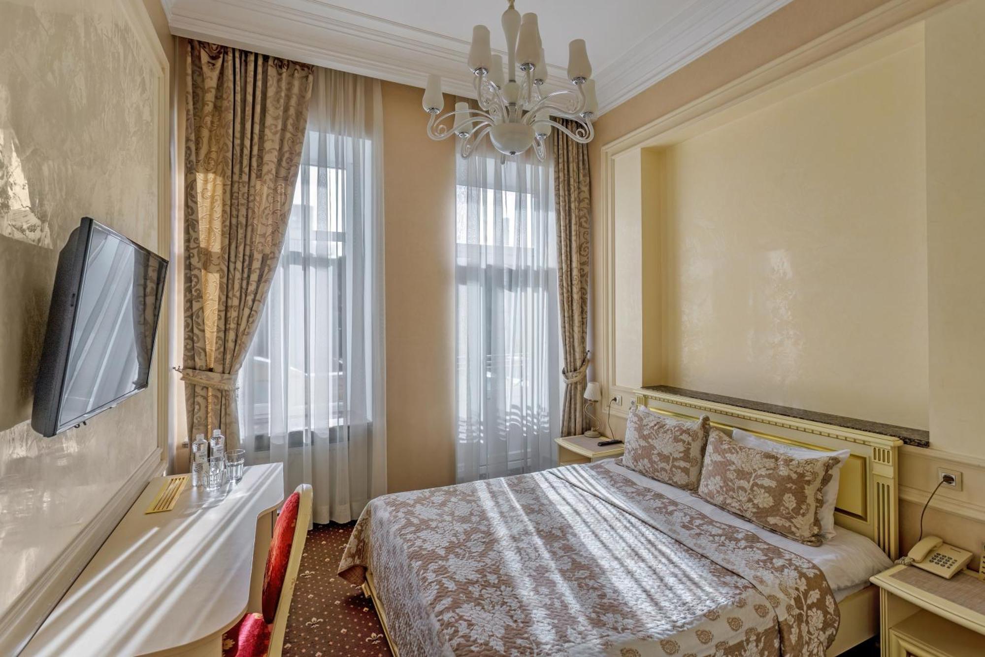 אודסה Vintage Art Hotel מראה חיצוני תמונה