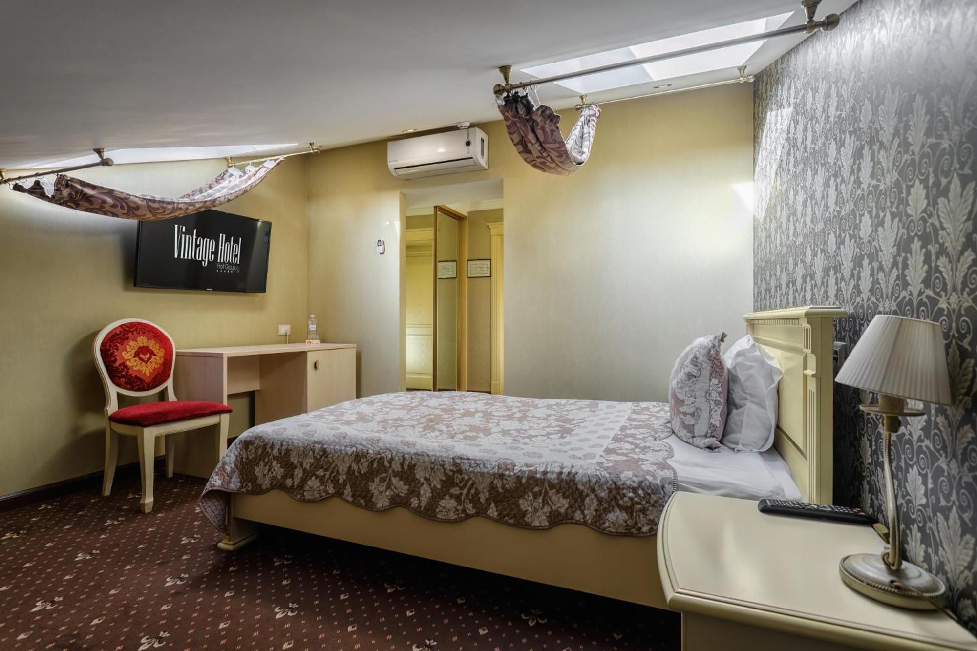 אודסה Vintage Art Hotel מראה חיצוני תמונה